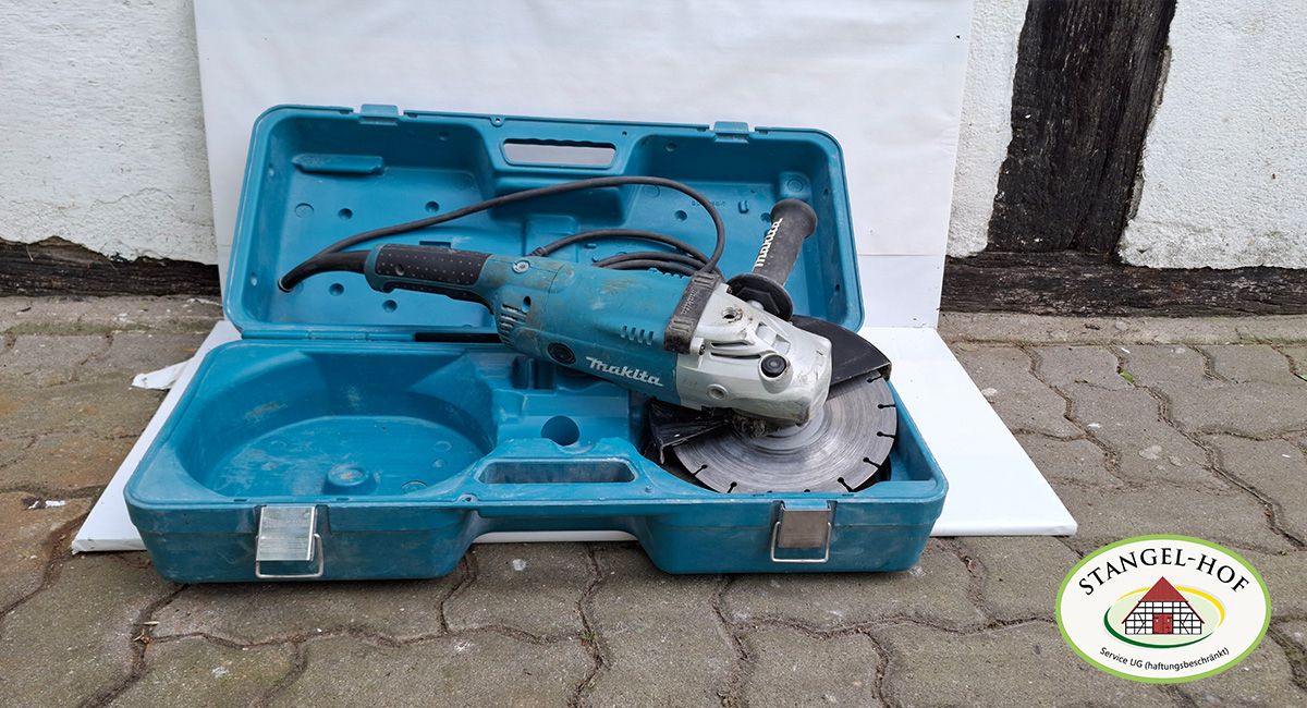 Makita Winkelschleifer 230 mm